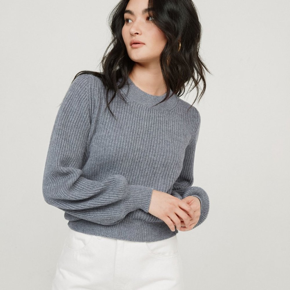 NWT Frances Austen Charcoal Lantern Sweater Sz M